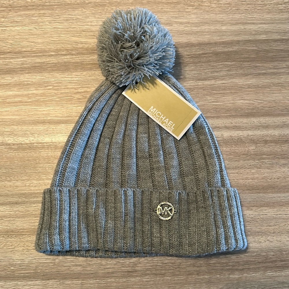 Michael Kors pom pom beanie